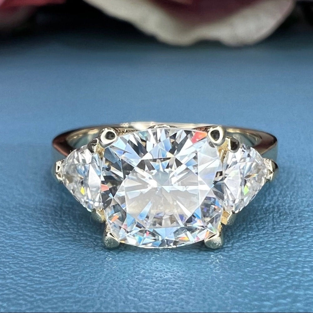 Gold ring 14K Cz
